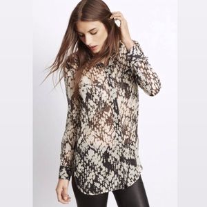 VINCE Silk Basketweave Blouse Ivory Black Sz 0